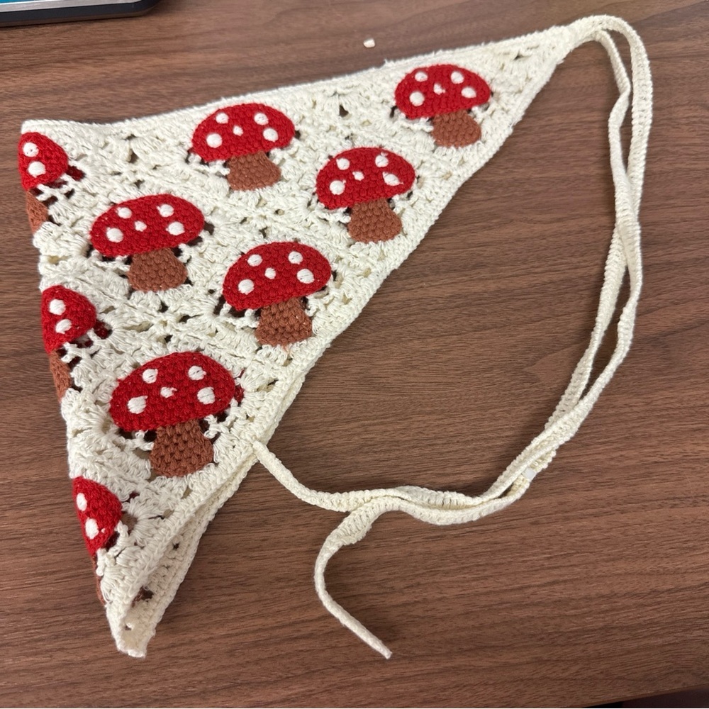 Crochet Mushroom Pattern Kids Bandana <<<<221>>>>> - Picture 4 of 5